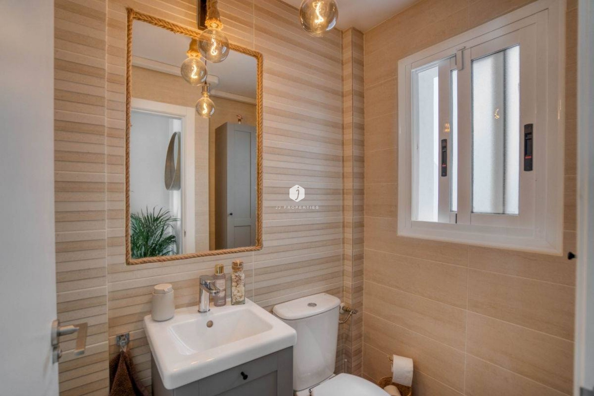 Resale - Apartment / flat -
Torrevieja - Los Balcones - Los Altos del Edén