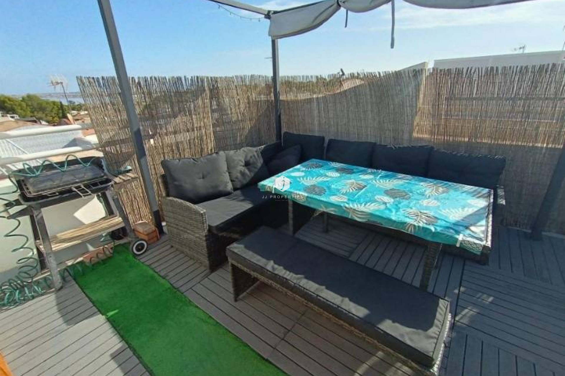 Resale - Apartment / flat -
Torrevieja - Los Balcones