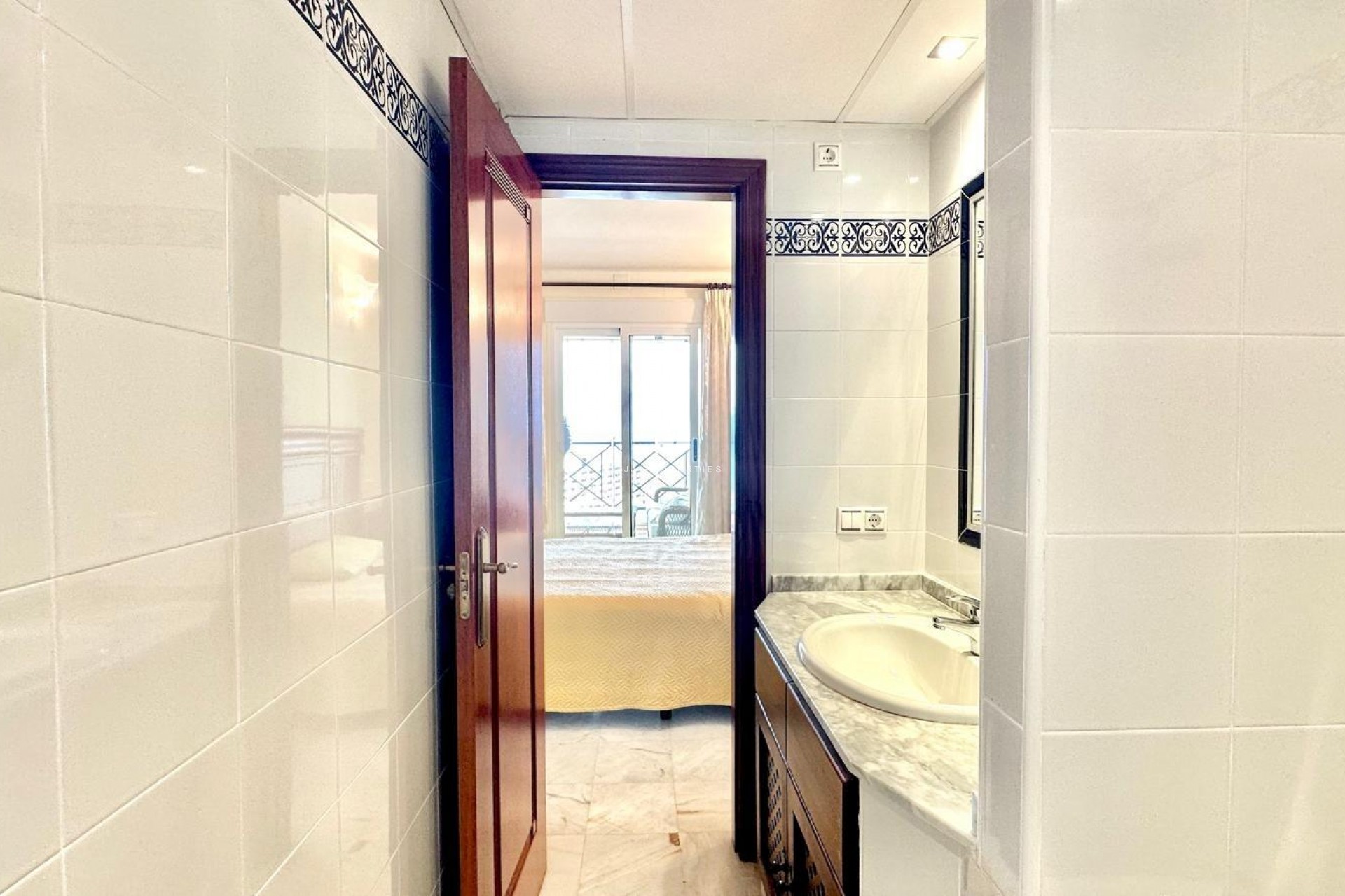 Resale - Apartment / flat -
Torrevieja - Los Frutales