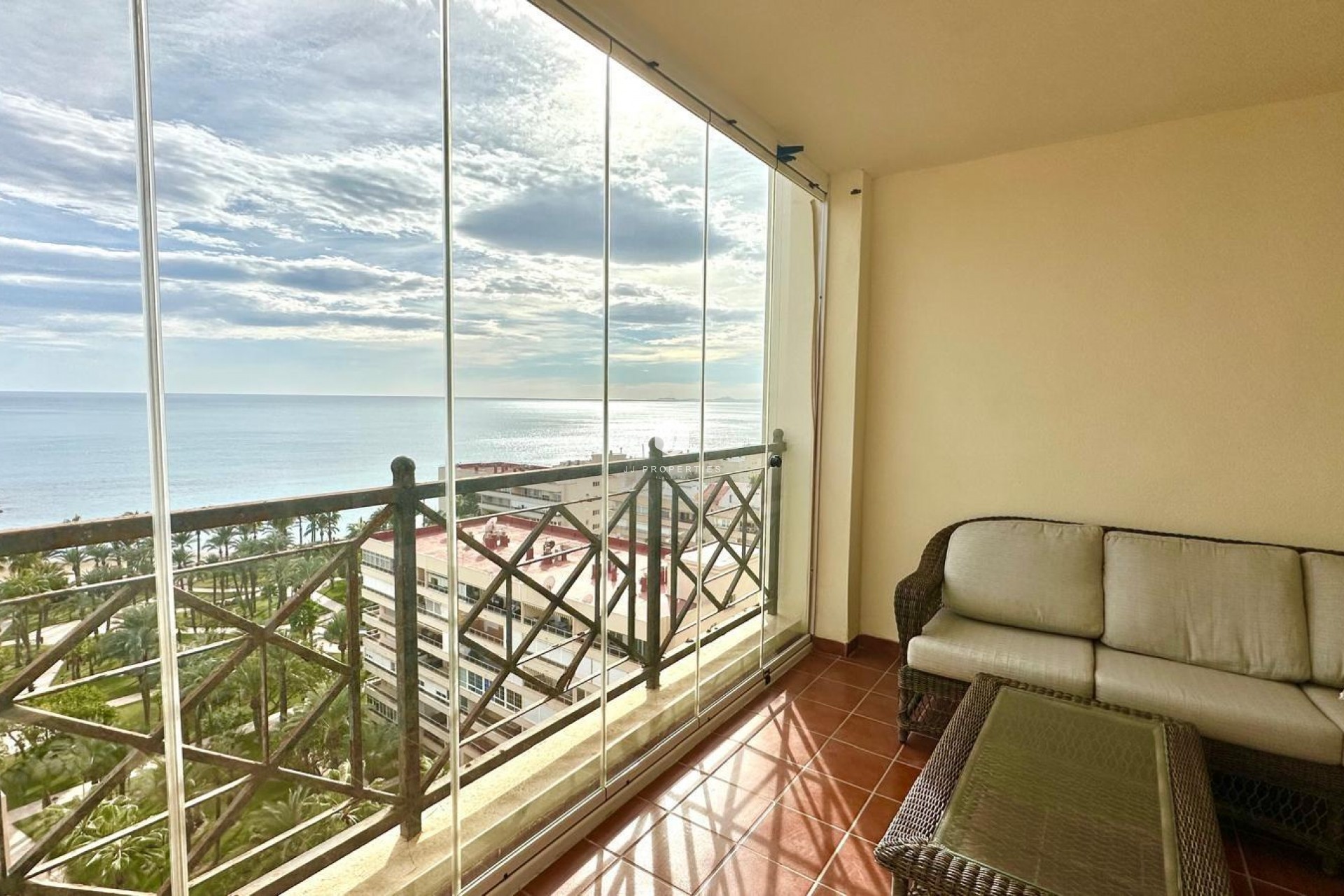 Resale - Apartment / flat -
Torrevieja - Los Frutales