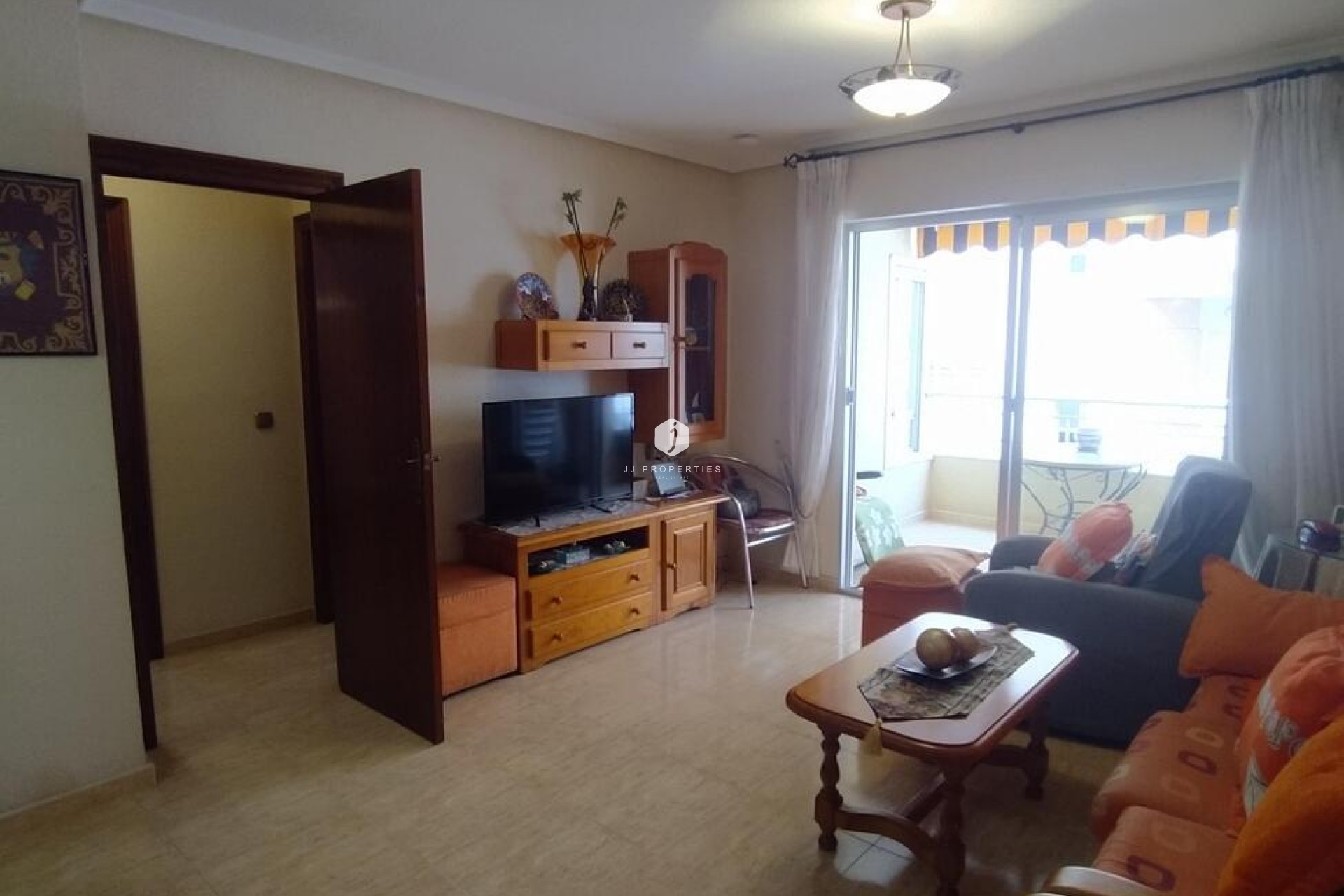 Resale - Apartment / flat -
Torrevieja - Los Locos