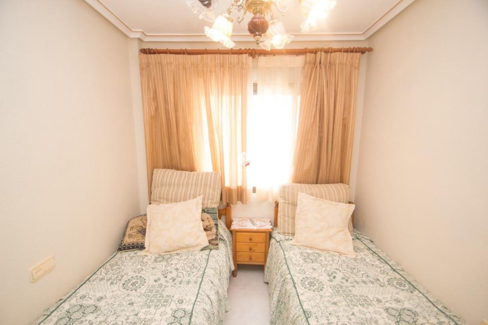 Resale - Apartment / flat -
Torrevieja - Mar Azul