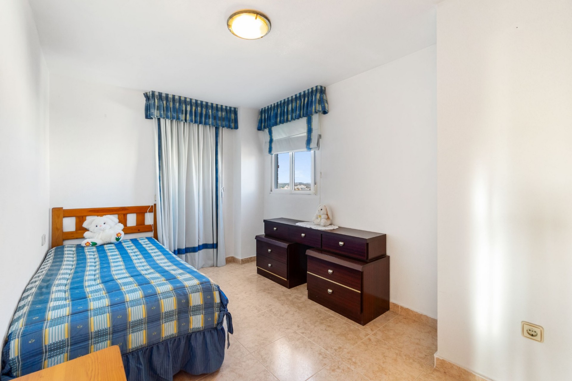 Resale - Apartment / flat -
Torrevieja - Nueva Torrevieja