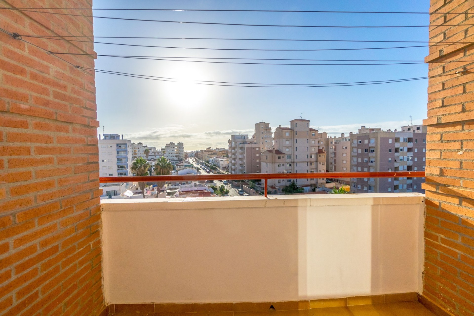 Resale - Apartment / flat -
Torrevieja - Nueva Torrevieja