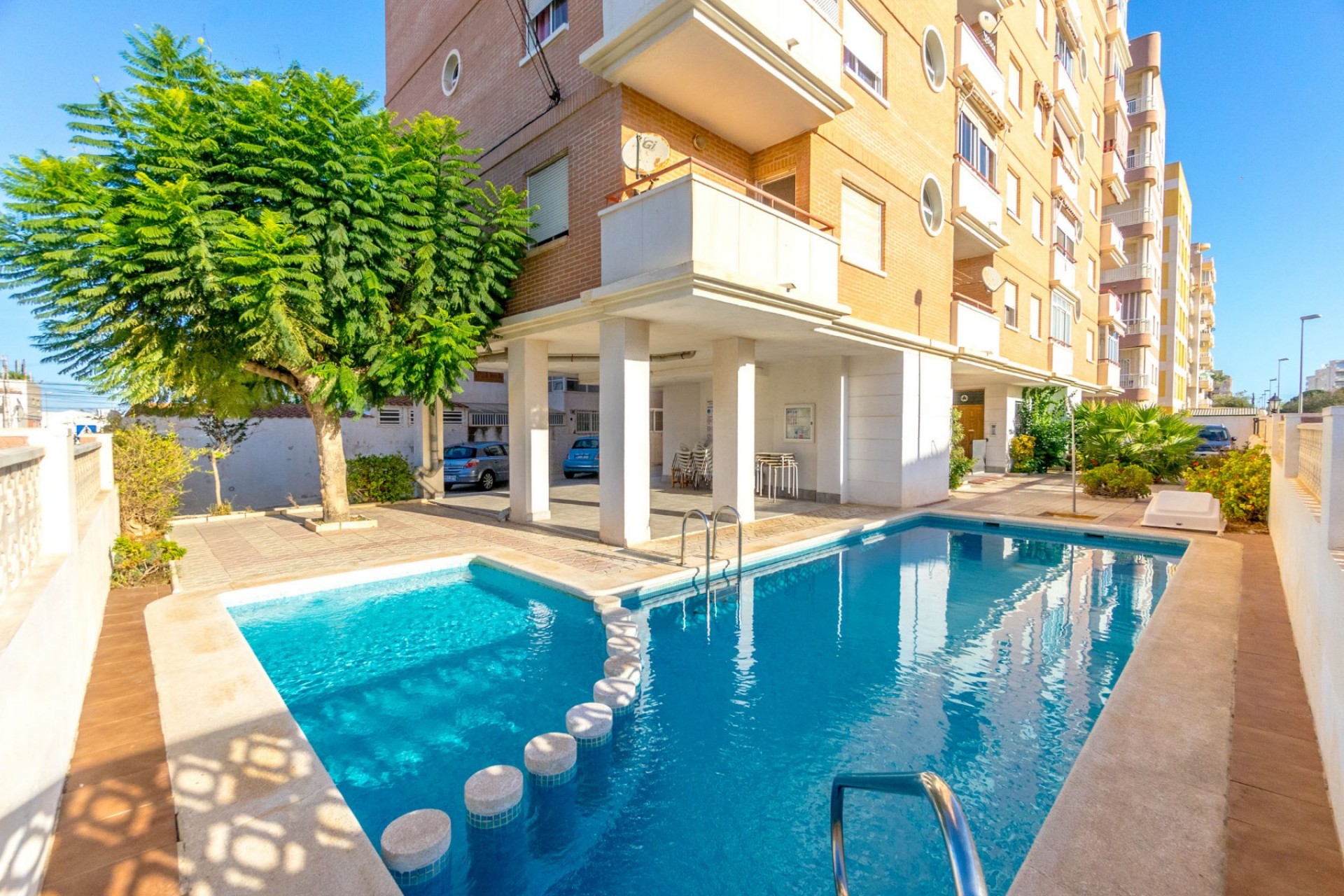 Resale - Apartment / flat -
Torrevieja - Nueva Torrevieja