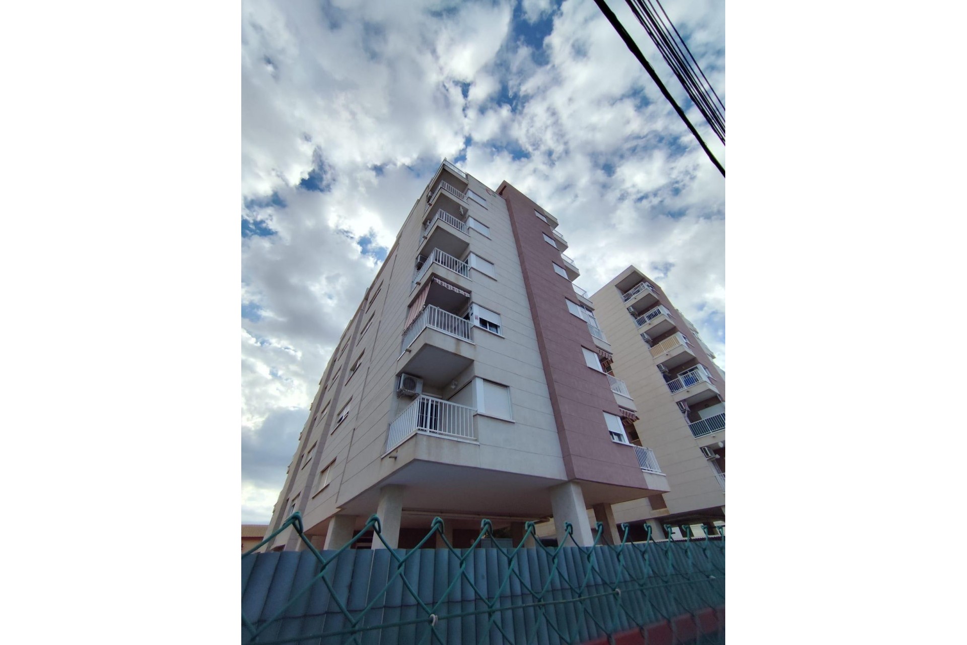 Resale - Apartment / flat -
Torrevieja - Nueva Torrevieja