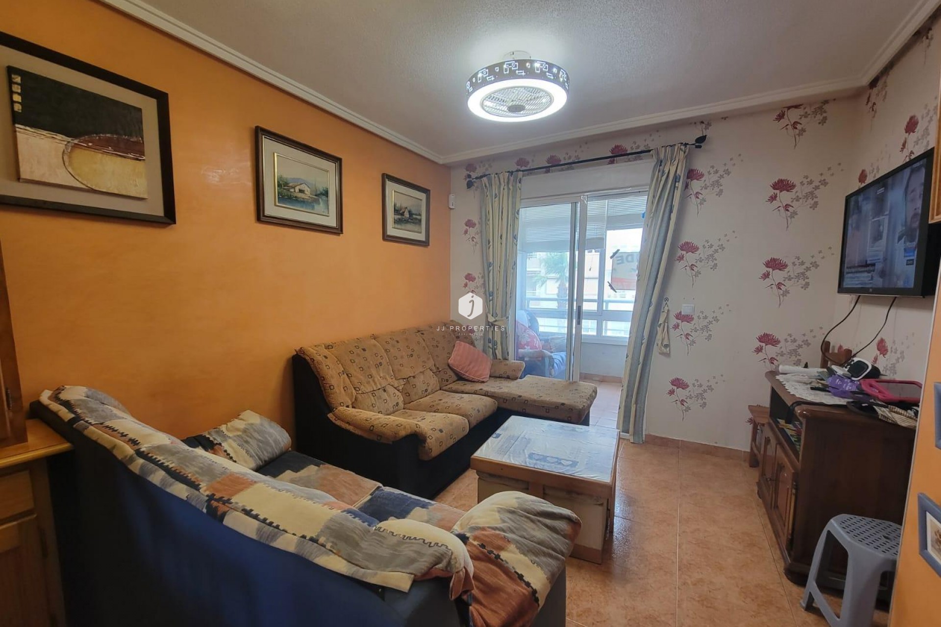 Resale - Apartment / flat -
Torrevieja - Nueva Torrevieja