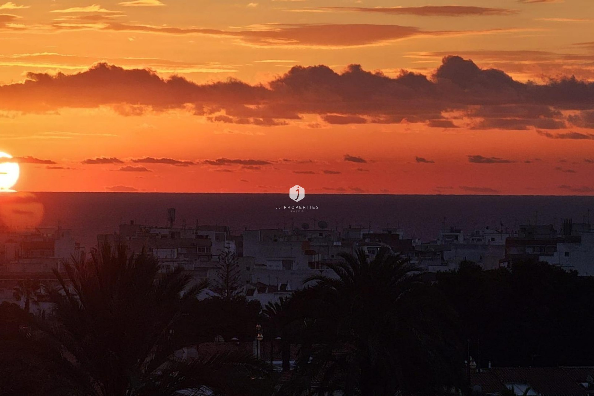 Resale - Apartment / flat -
Torrevieja - Nueva Torrevieja