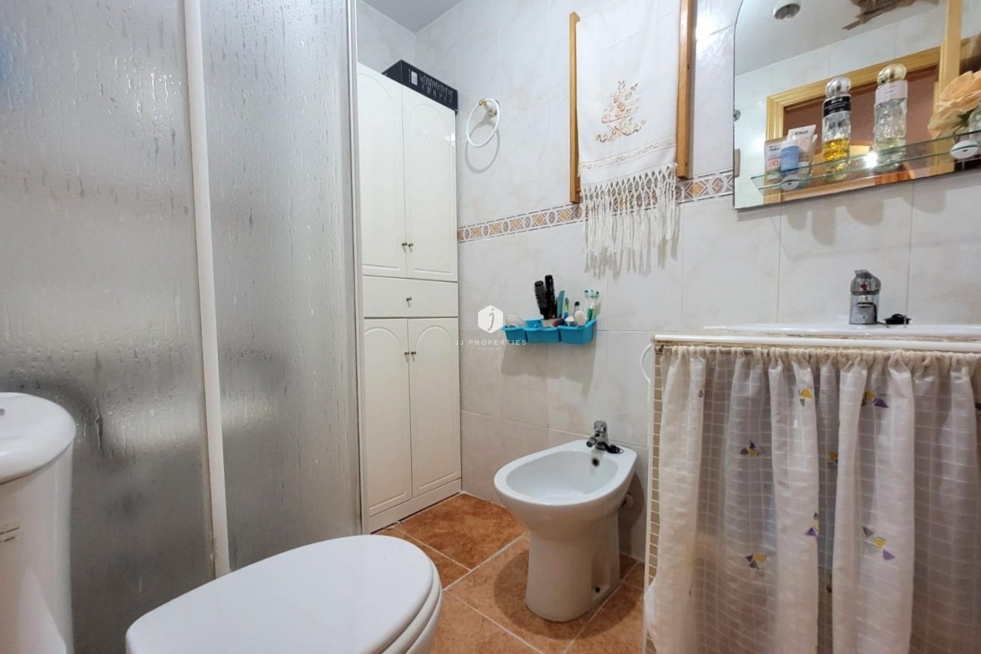 Resale - Apartment / flat -
Torrevieja - Nueva Torrevieja