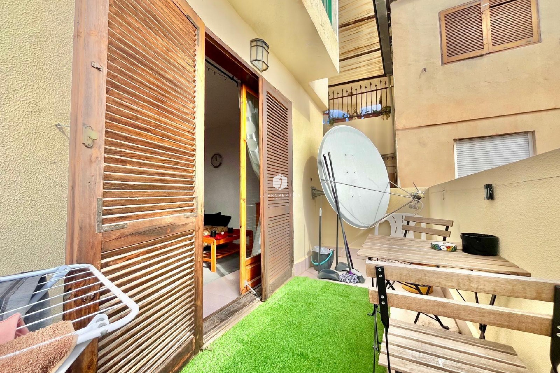 Resale - Apartment / flat -
Torrevieja - Nueva Torrevieja