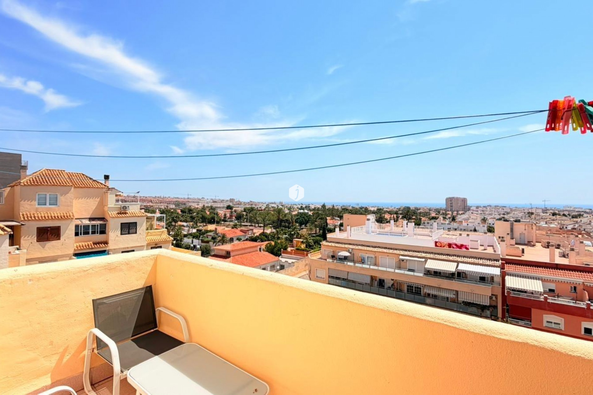 Resale - Apartment / flat -
Torrevieja - Nueva Torrevieja