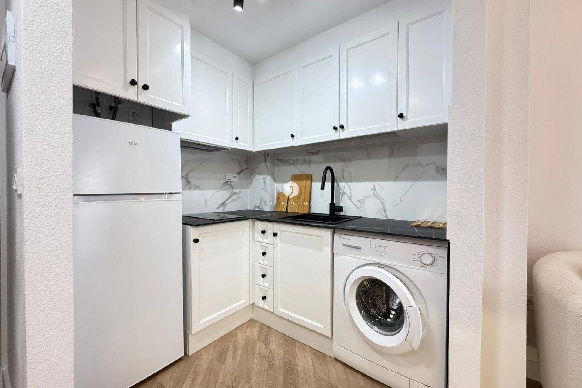 Resale - Apartment / flat -
Torrevieja - PARQUE DE LAS NACIONES