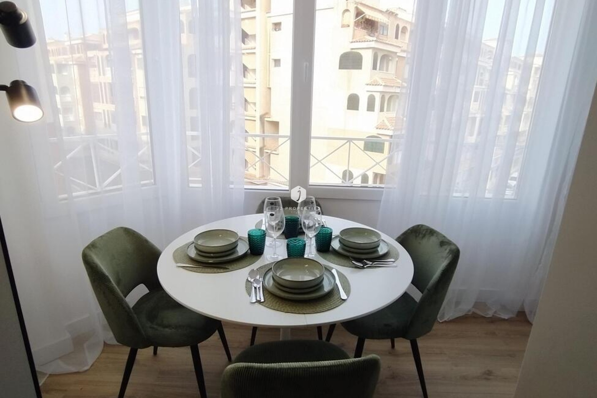 Resale - Apartment / flat -
Torrevieja - PARQUE DE LAS NACIONES