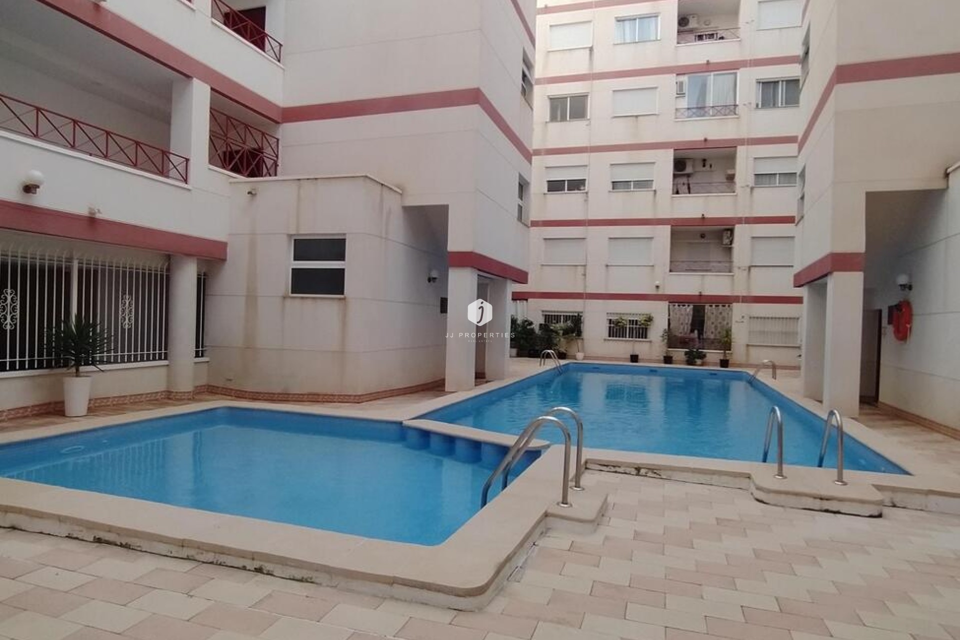 Resale - Apartment / flat -
Torrevieja - PARQUE DE LAS NACIONES