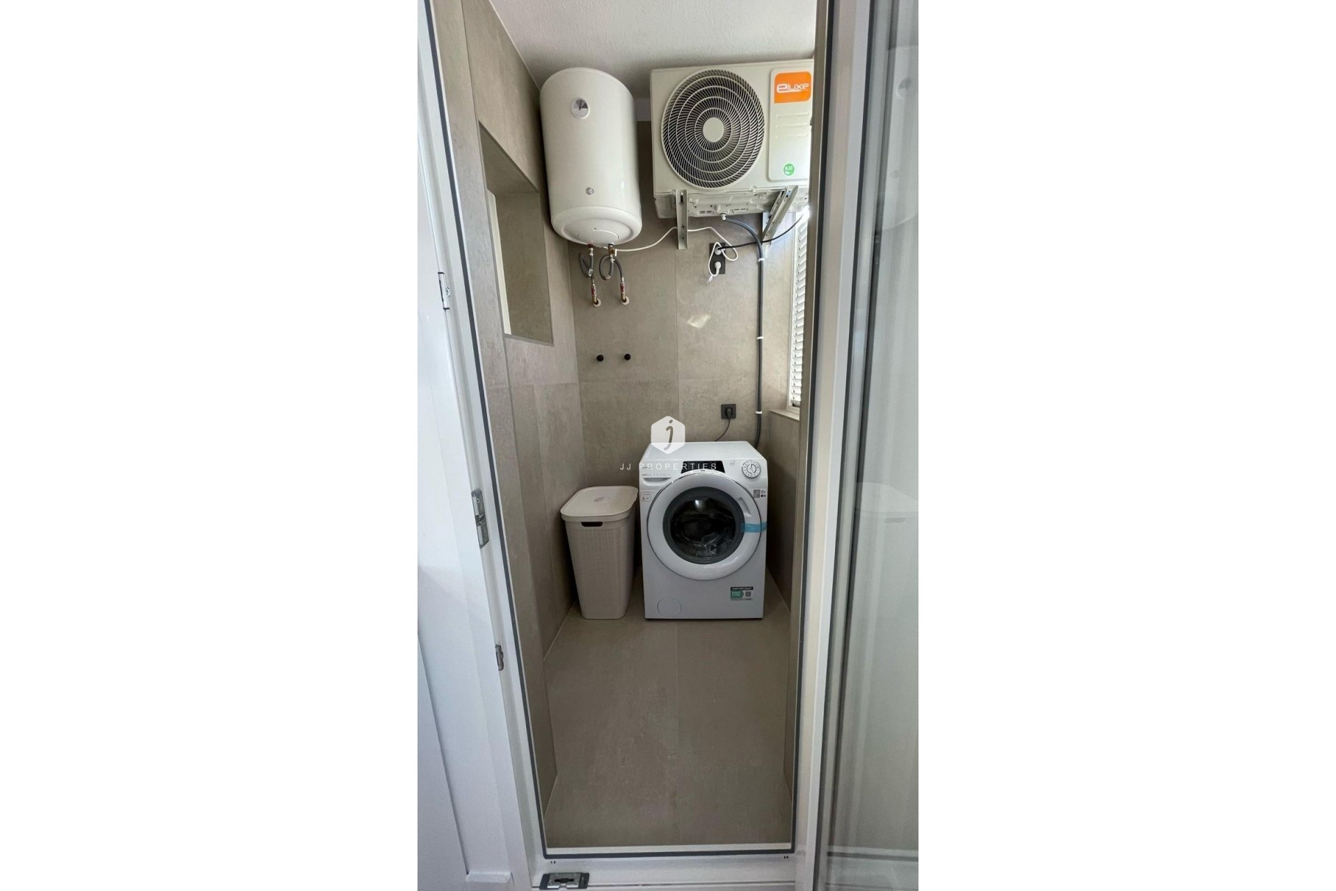 Resale - Apartment / flat -
Torrevieja - PARQUE DE LAS NACIONES