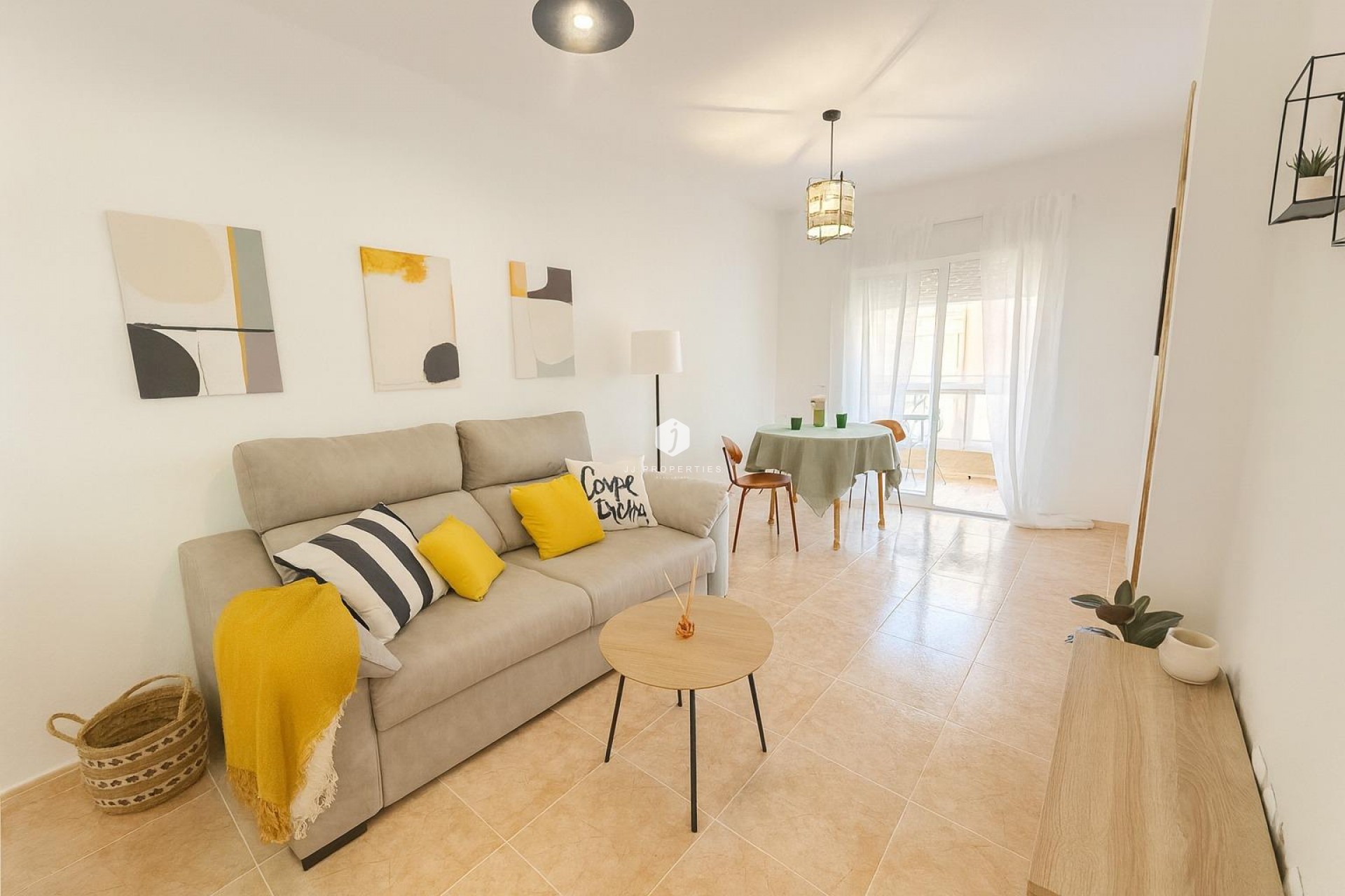 Resale - Apartment / flat -
Torrevieja - PARQUE DE LAS NACIONES