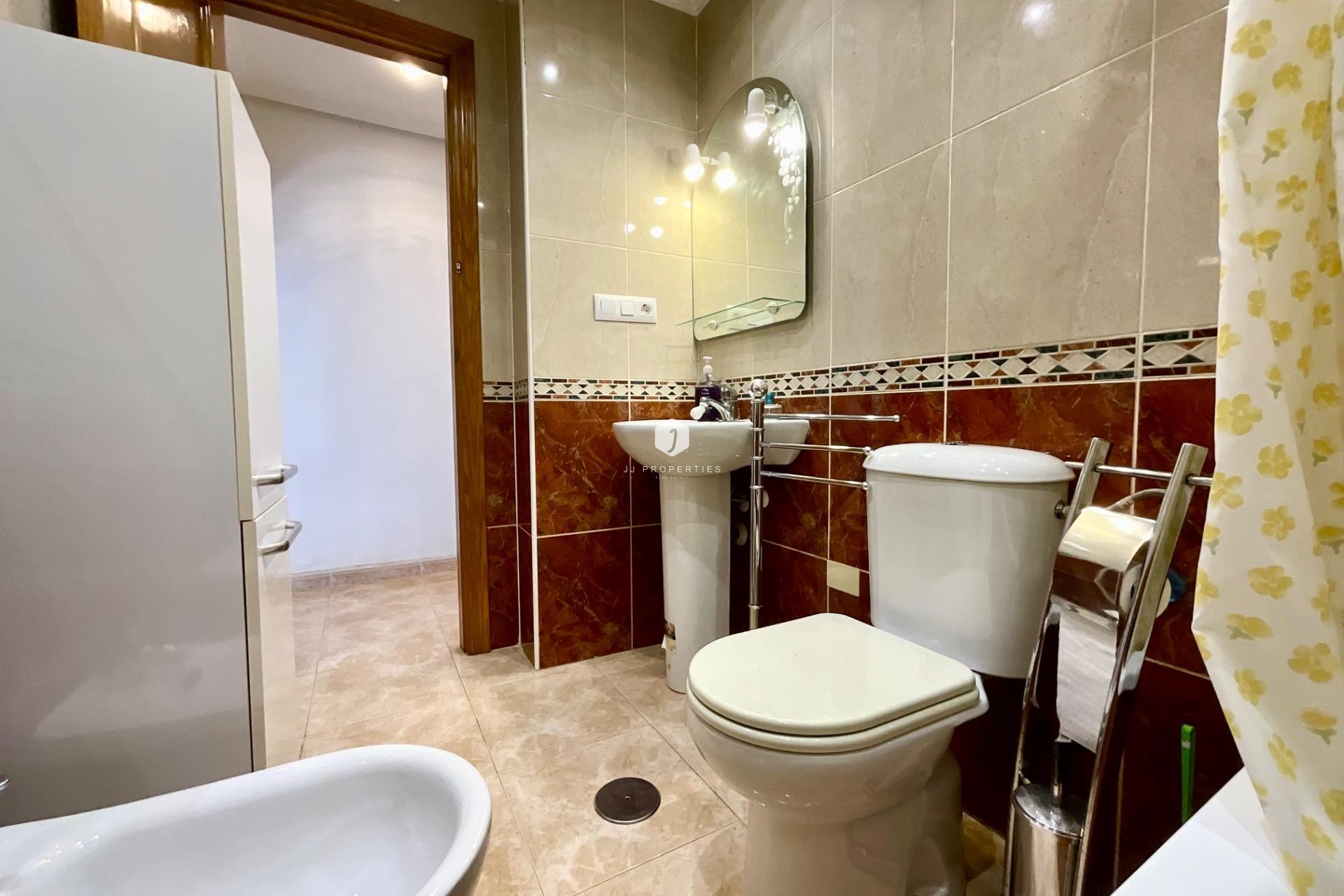 Resale - Apartment / flat -
Torrevieja - PARQUE DE LAS NACIONES