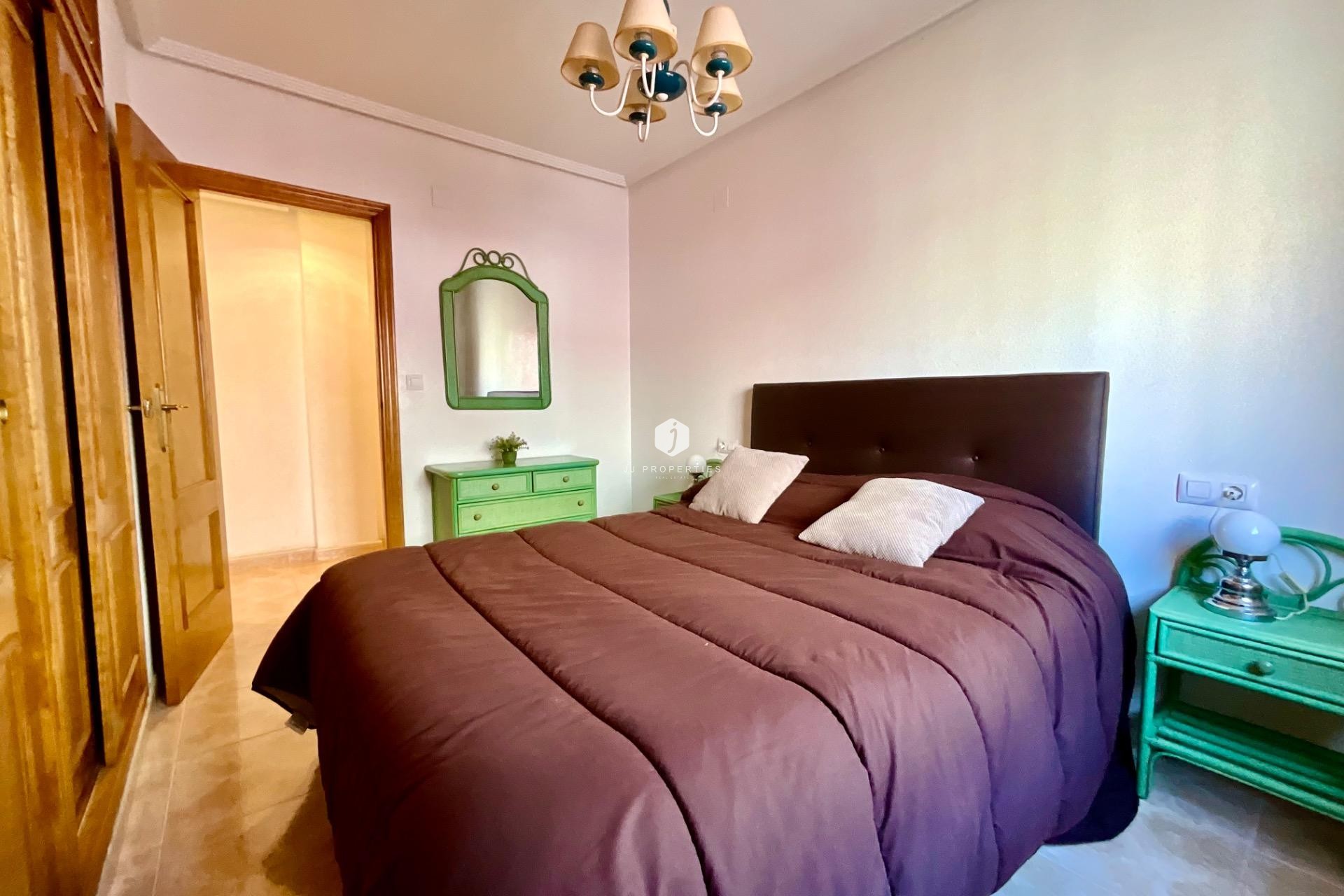 Resale - Apartment / flat -
Torrevieja - PARQUE DE LAS NACIONES