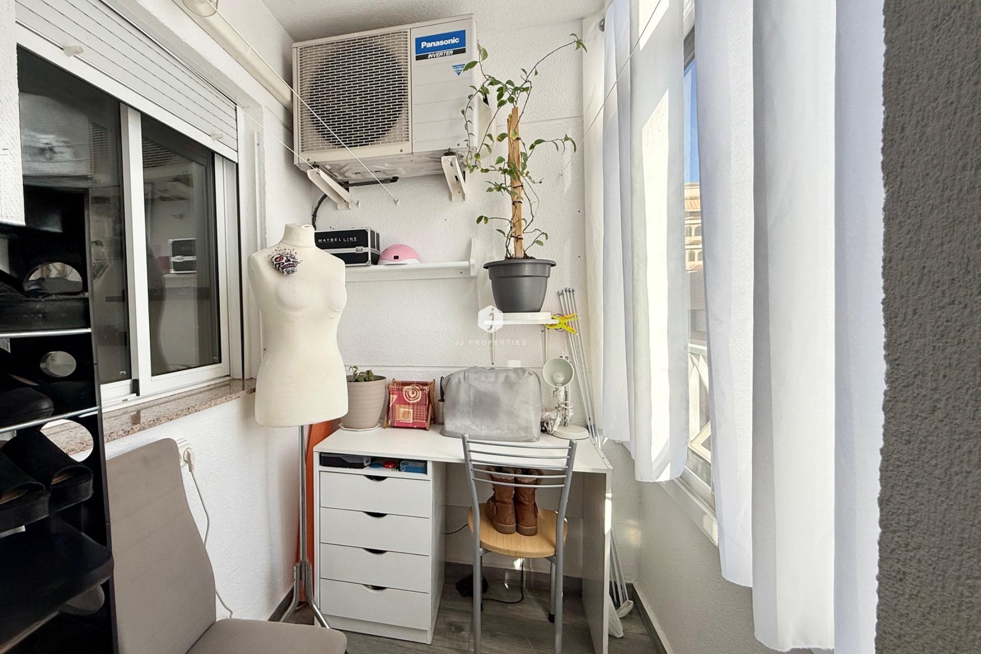 Resale - Apartment / flat -
Torrevieja - PARQUE DE LAS NACIONES