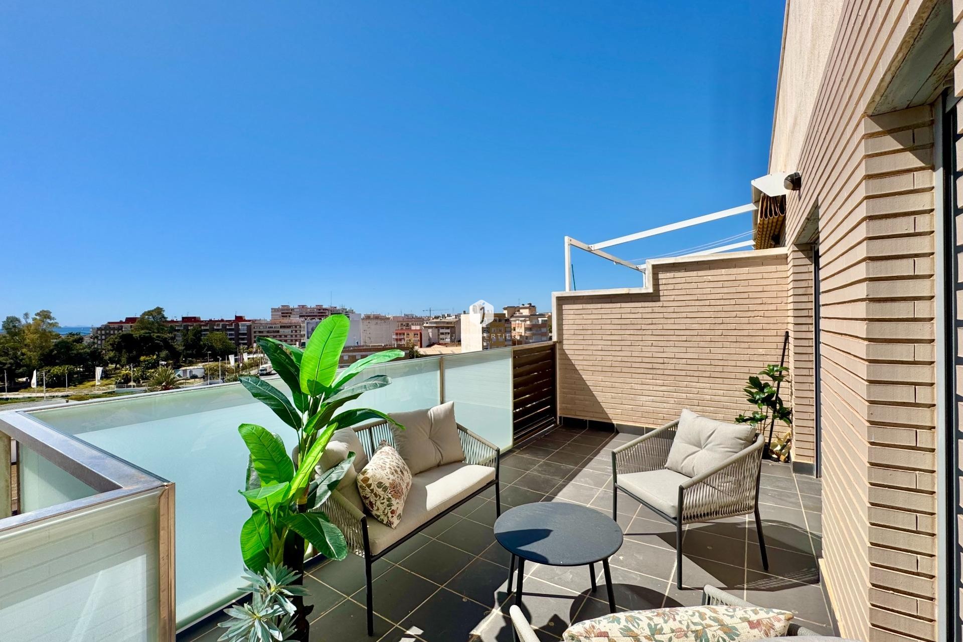 Resale - Apartment / flat -
Torrevieja - PARQUE DE LAS NACIONES