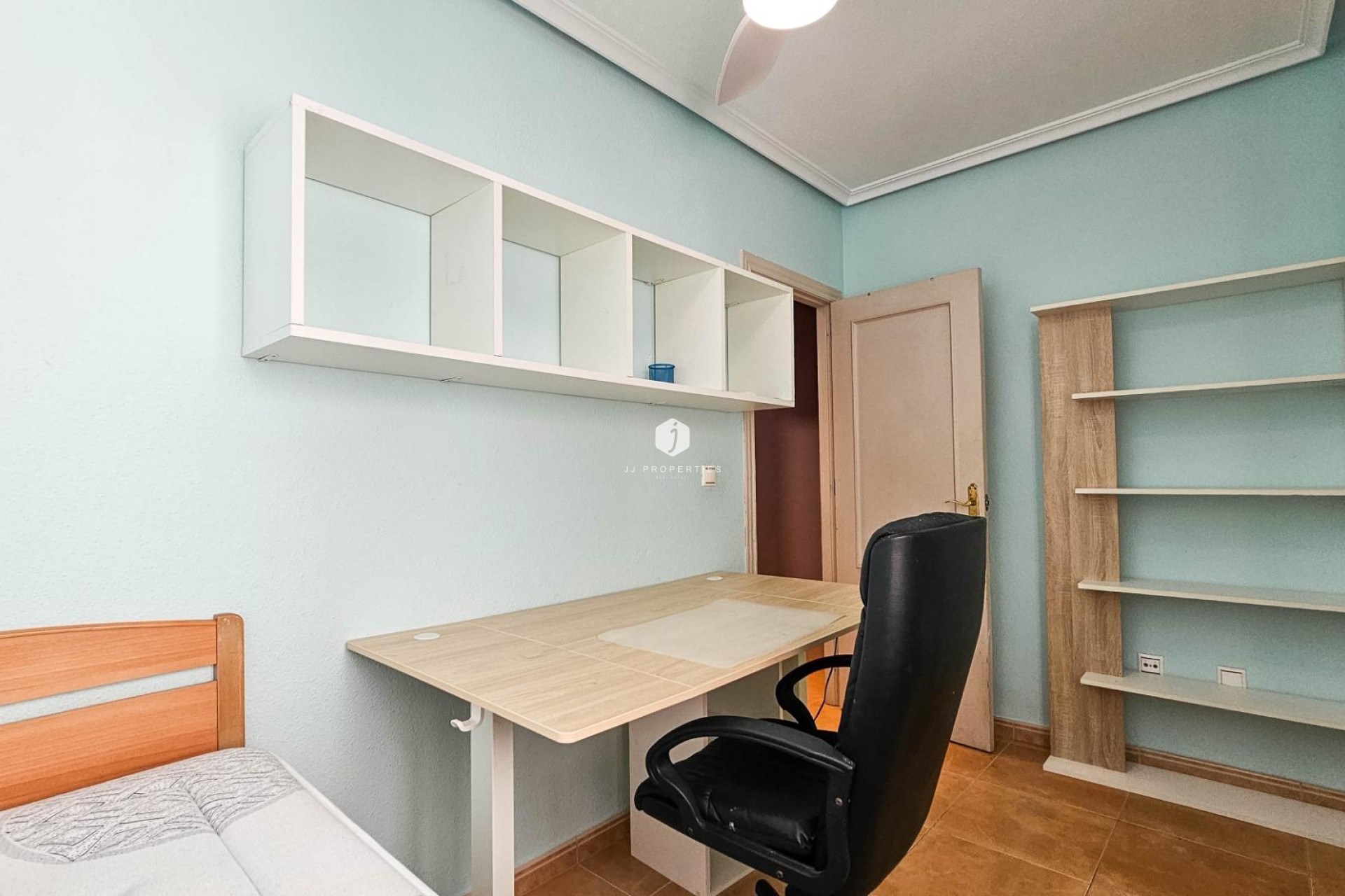 Resale - Apartment / flat -
Torrevieja - PARQUE DE LAS NACIONES