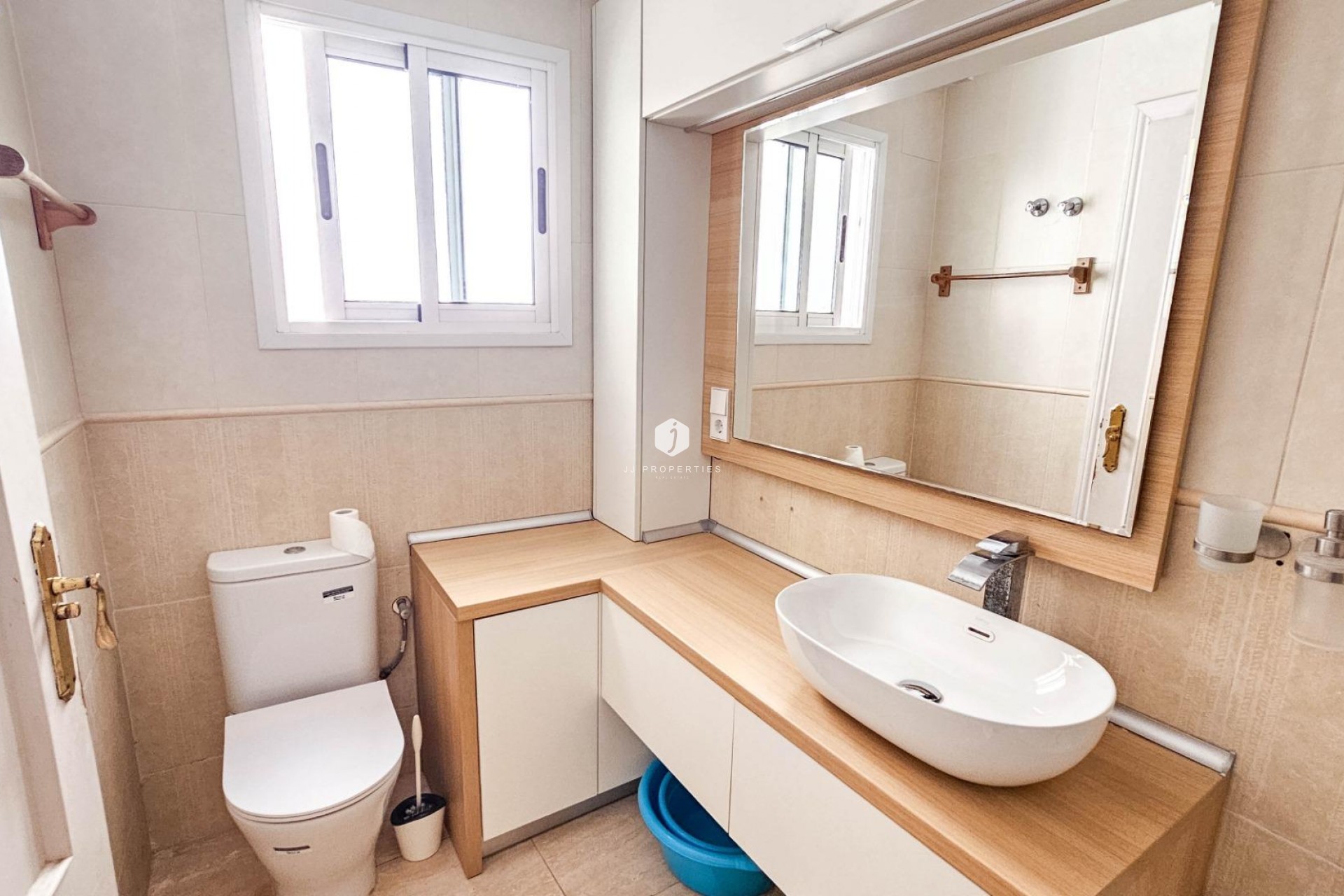 Resale - Apartment / flat -
Torrevieja - PARQUE DE LAS NACIONES