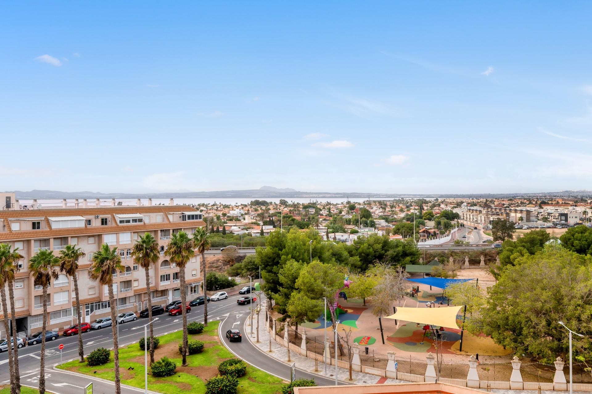 Resale - Apartment / flat -
Torrevieja - Parque las naciones