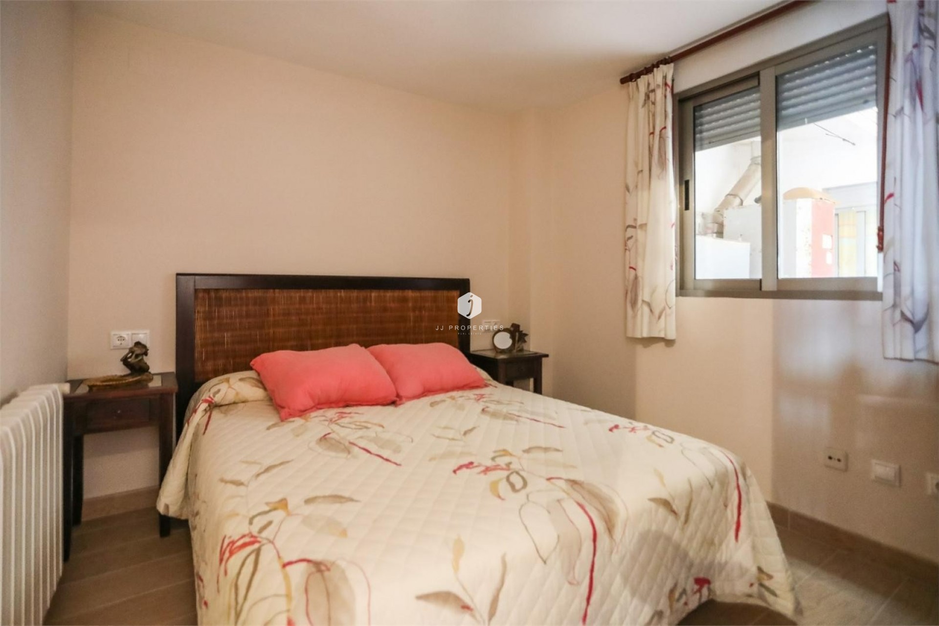 Resale - Apartment / flat -
Torrevieja - Playa de los locos