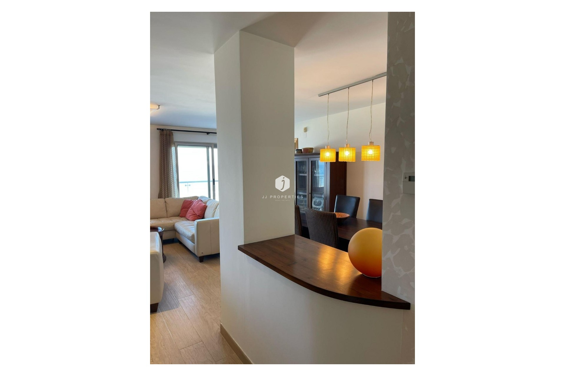 Resale - Apartment / flat -
Torrevieja - Playa de los locos