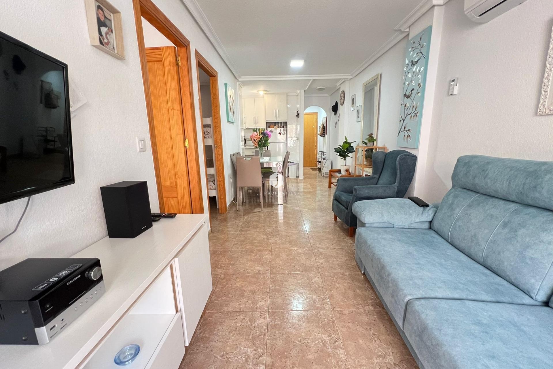 Resale - Apartment / flat -
Torrevieja - Playa de los Locos