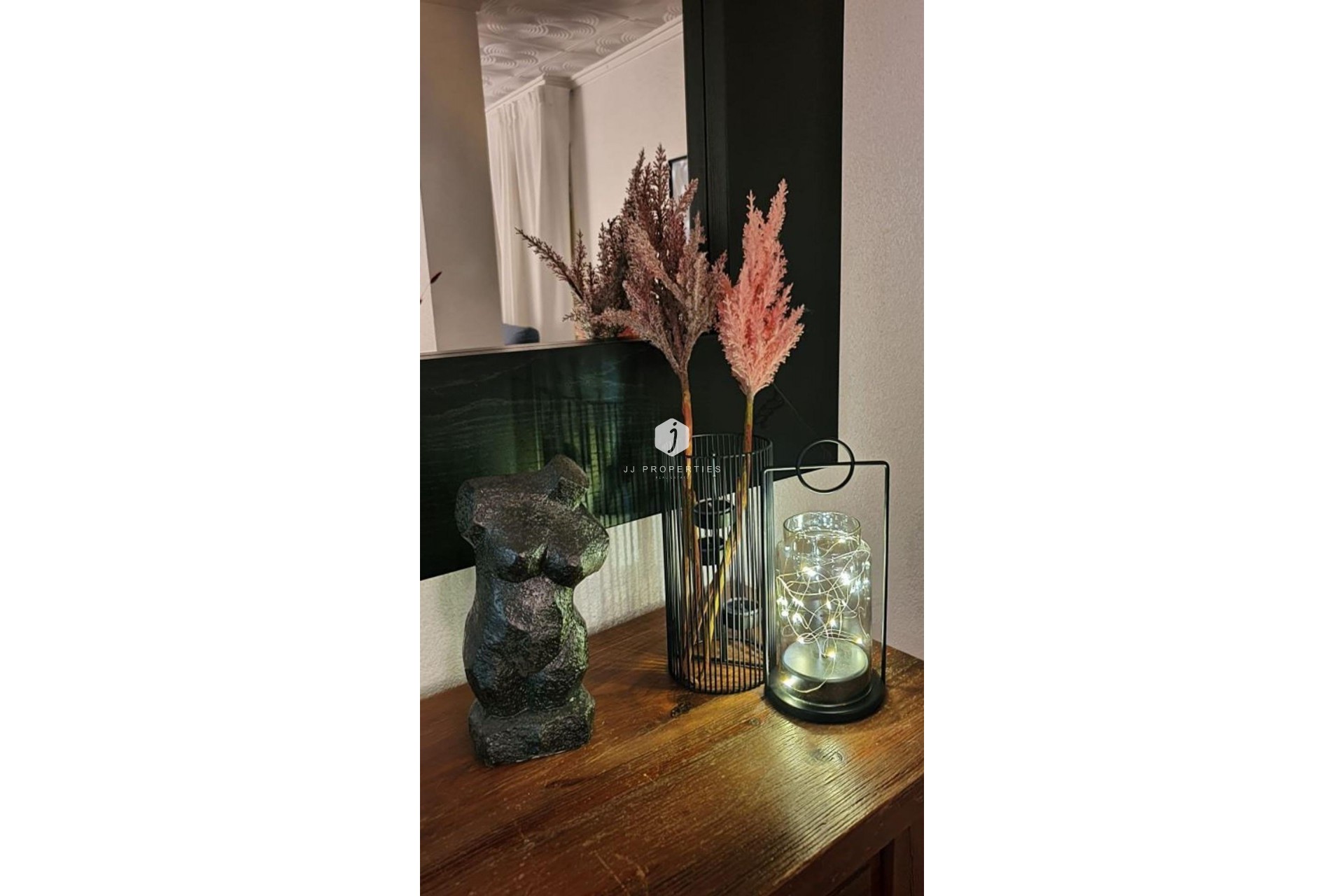 Resale - Apartment / flat -
Torrevieja - Playa de los Locos