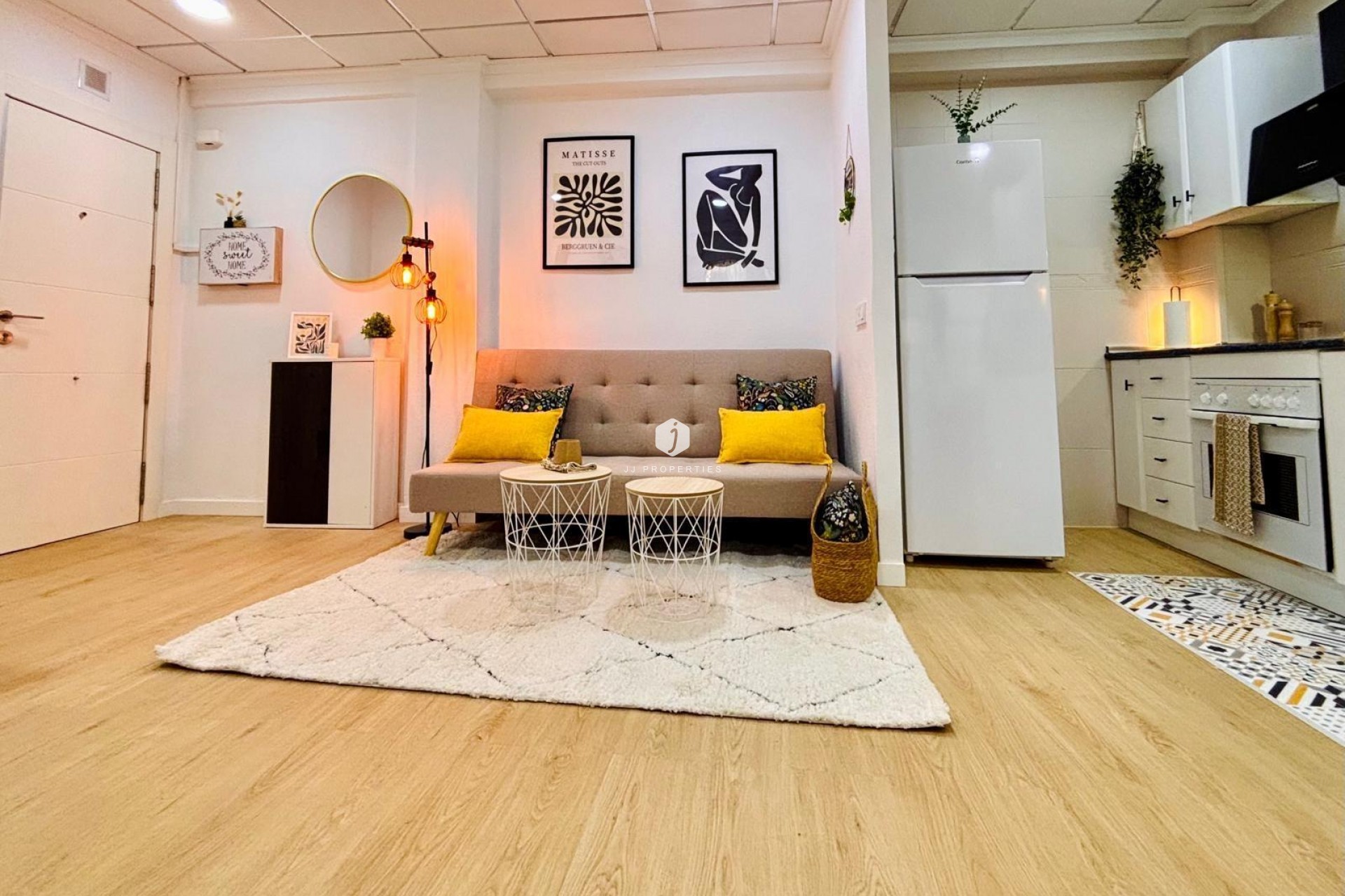 Resale - Apartment / flat -
Torrevieja - Playa de los Locos