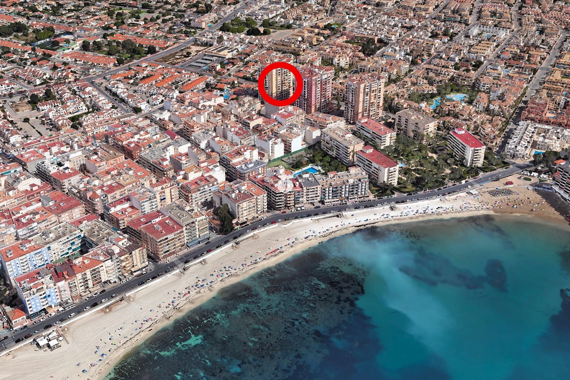 Resale - Apartment / flat -
Torrevieja - Playa de los Locos