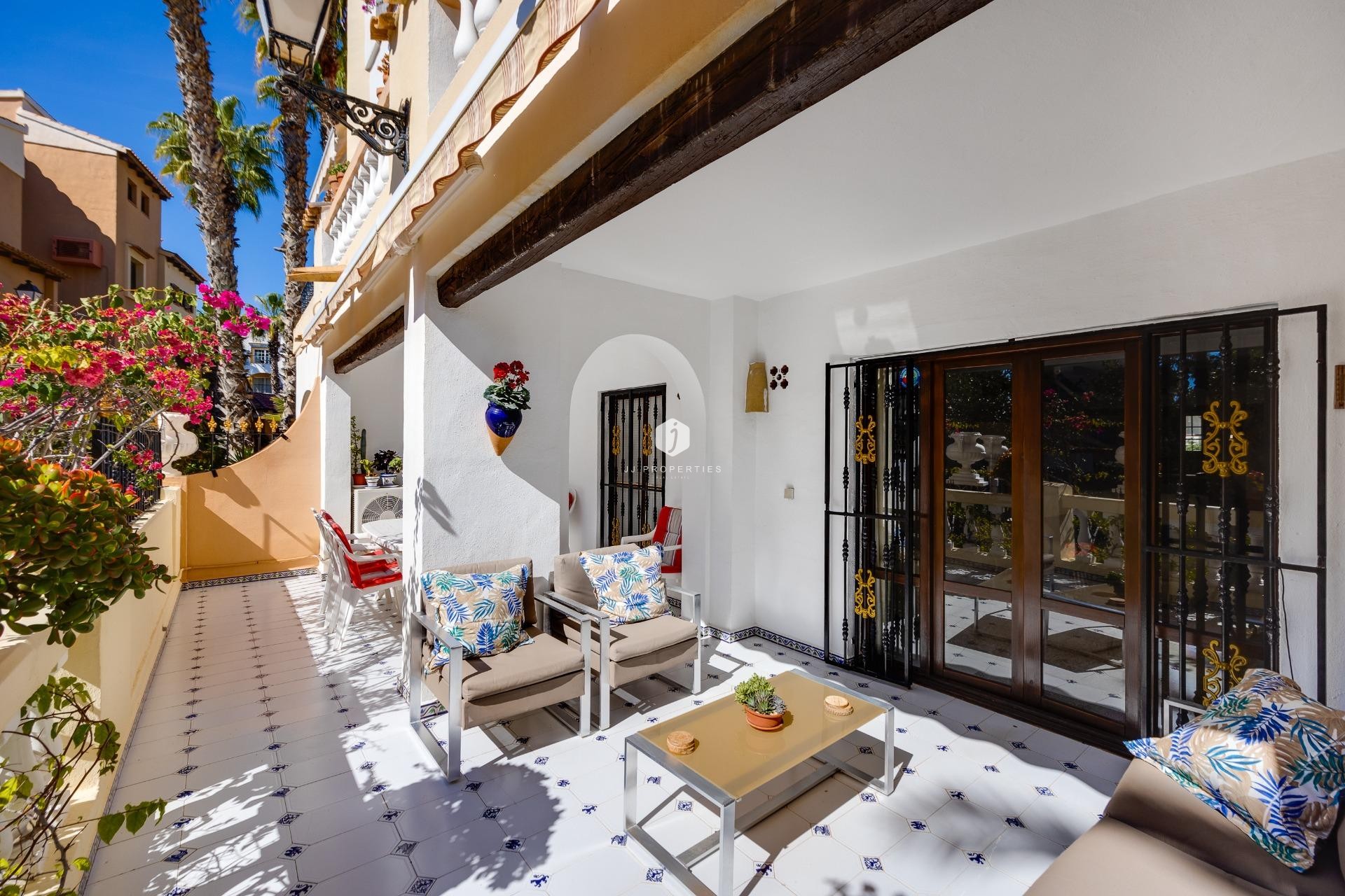 Resale - Apartment / flat -
Torrevieja - Playa de los Locos