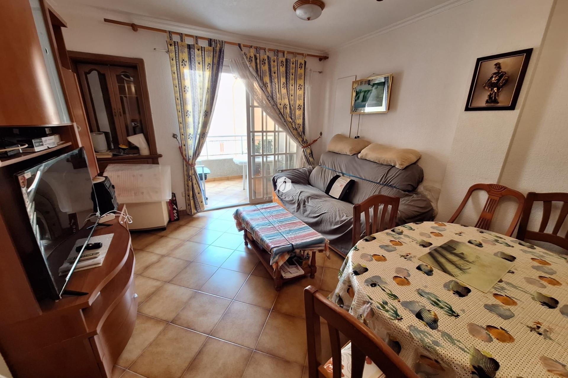 Resale - Apartment / flat -
Torrevieja - Playa de los Locos
