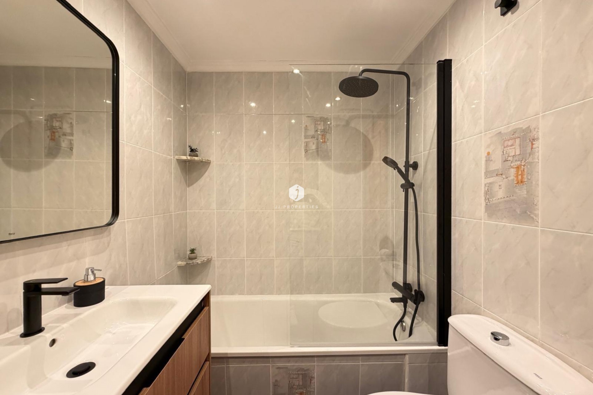 Resale - Apartment / flat -
Torrevieja - Playa de los Locos