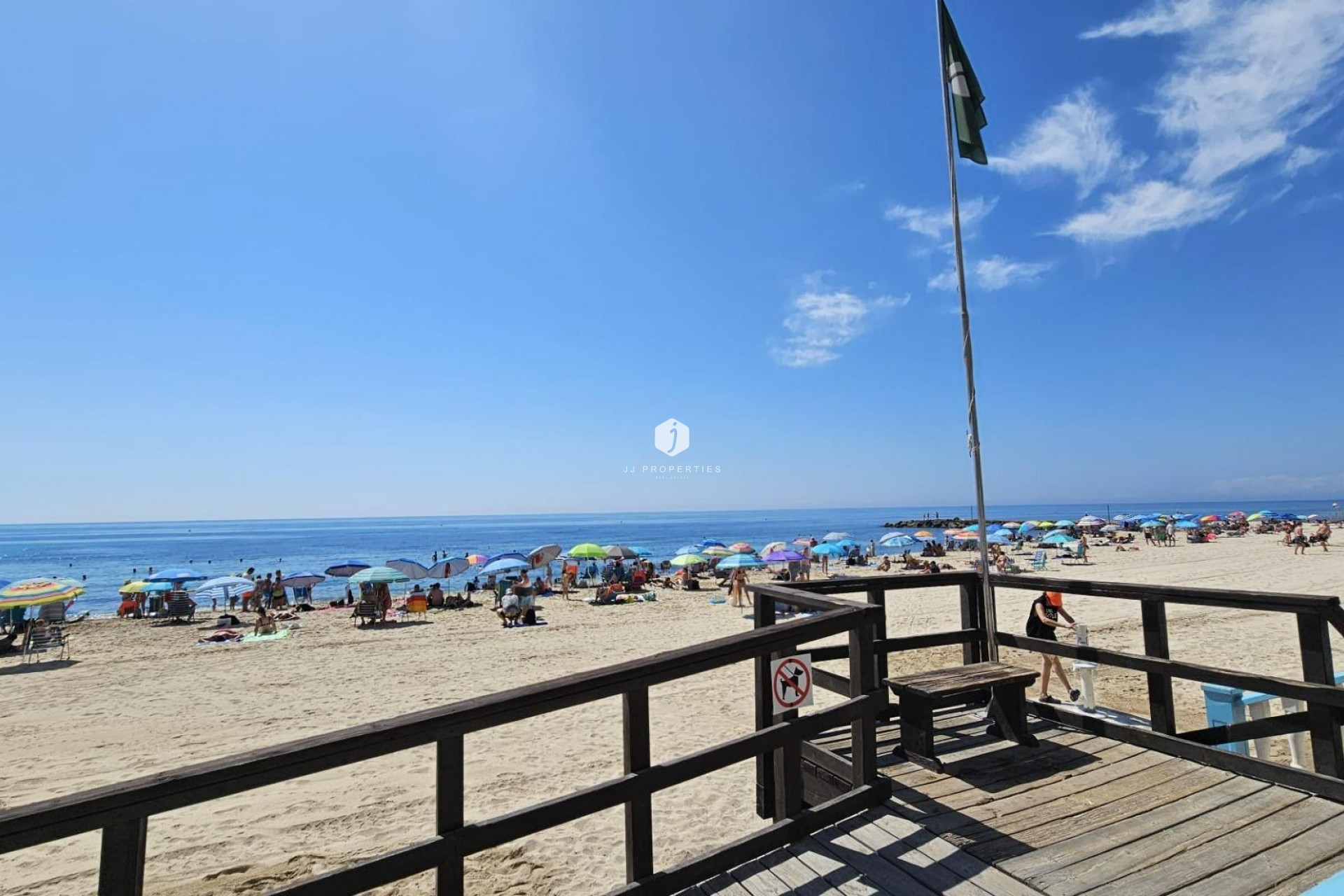 Resale - Apartment / flat -
Torrevieja - Playa de los Locos