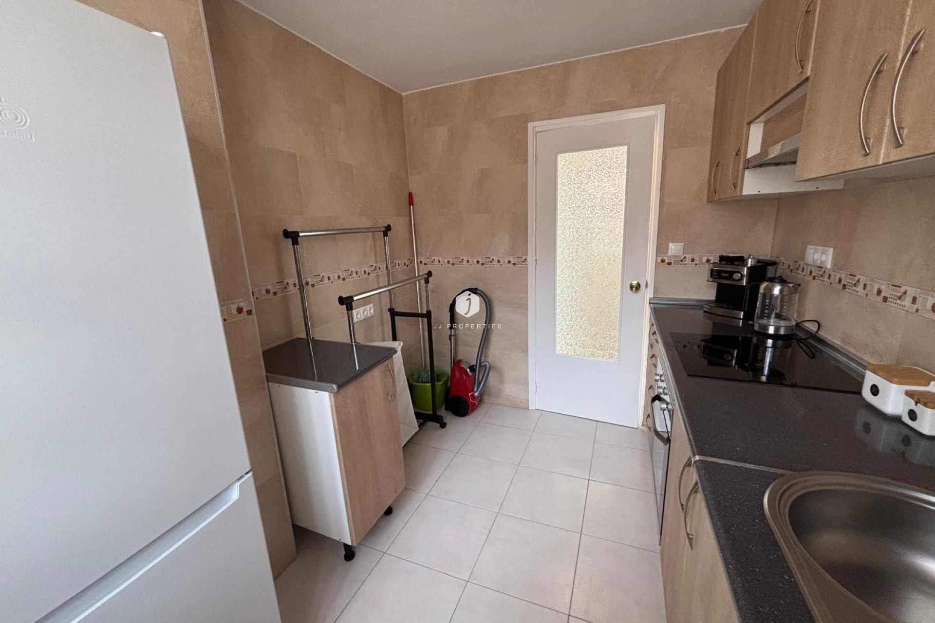 Resale - Apartment / flat -
Torrevieja - Playa de los Naufragos