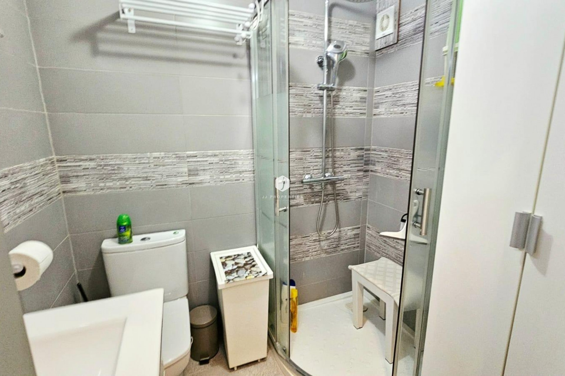 Resale - Apartment / flat -
Torrevieja - Playa de los Naufragos