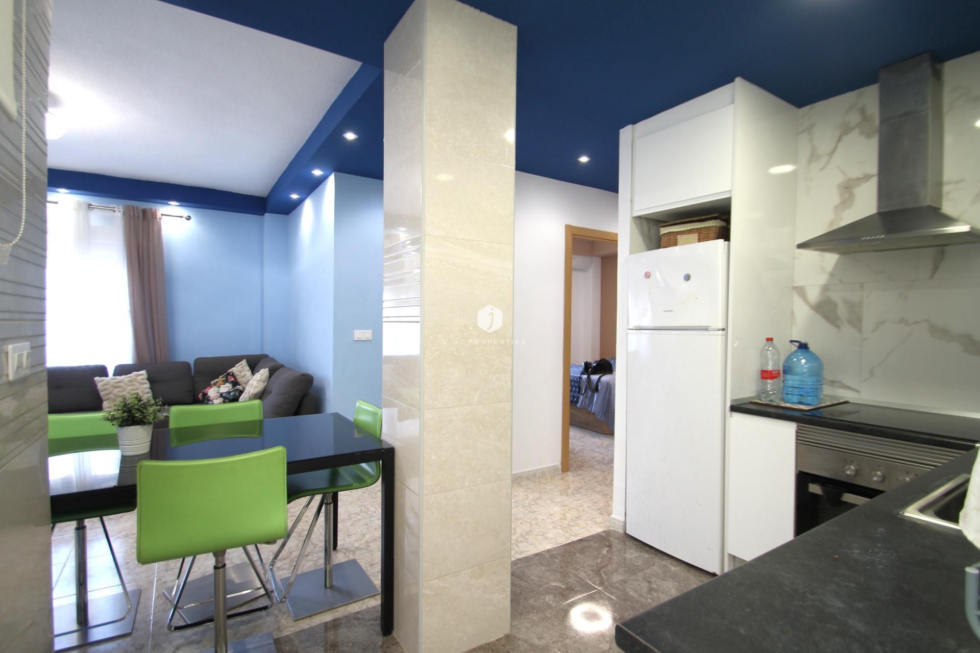 Resale - Apartment / flat -
Torrevieja - Playa de los Naufragos