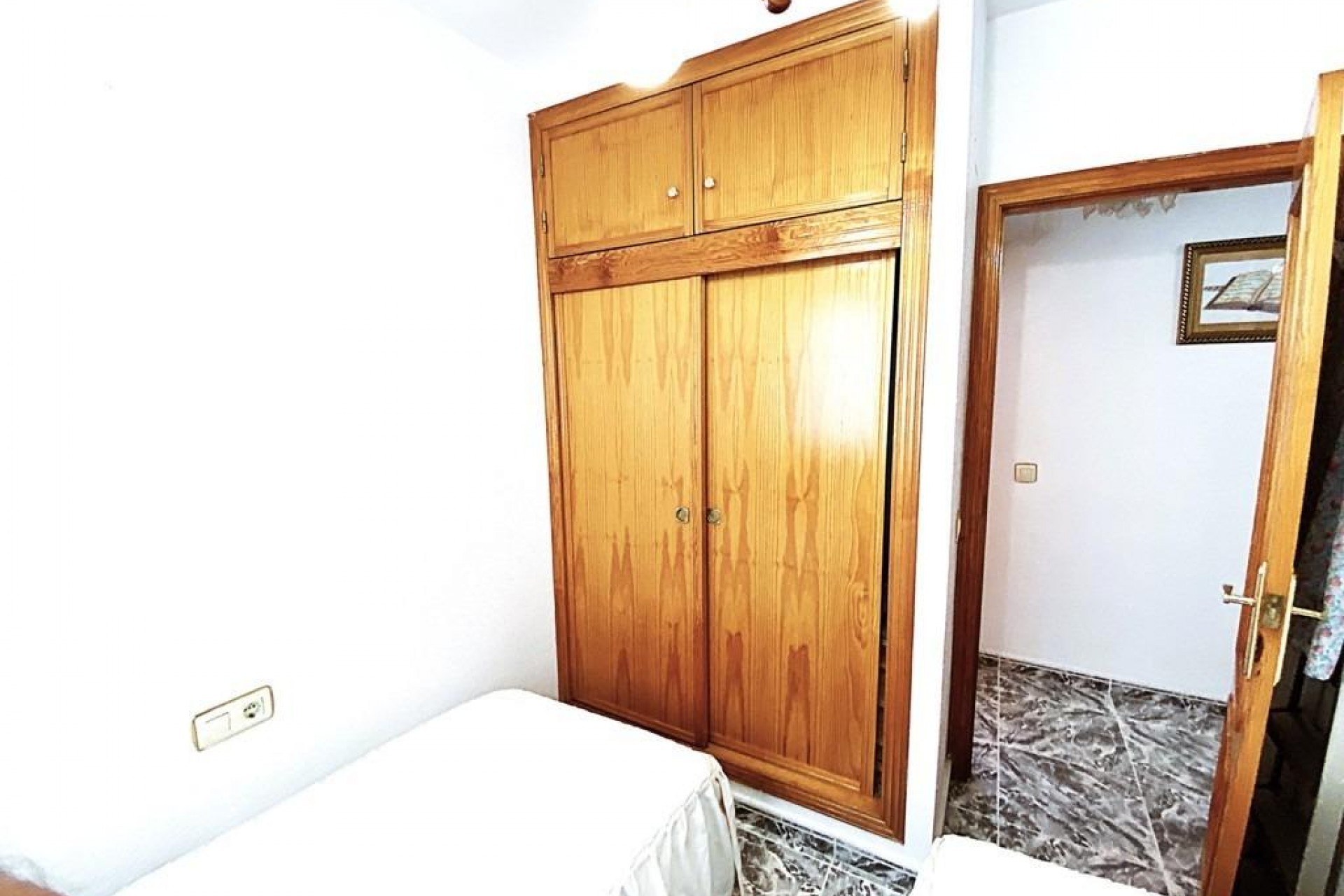 Resale - Apartment / flat -
Torrevieja - Playa del Cura