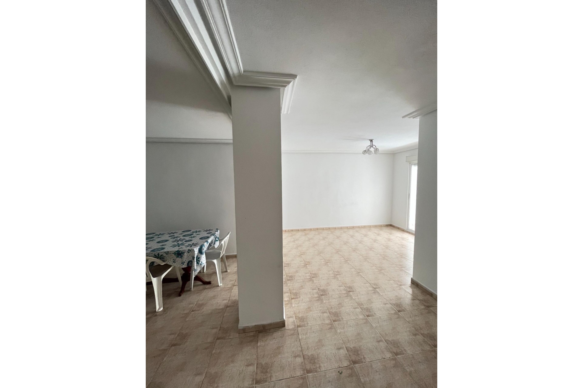 Resale - Apartment / flat -
Torrevieja - Playa del Cura