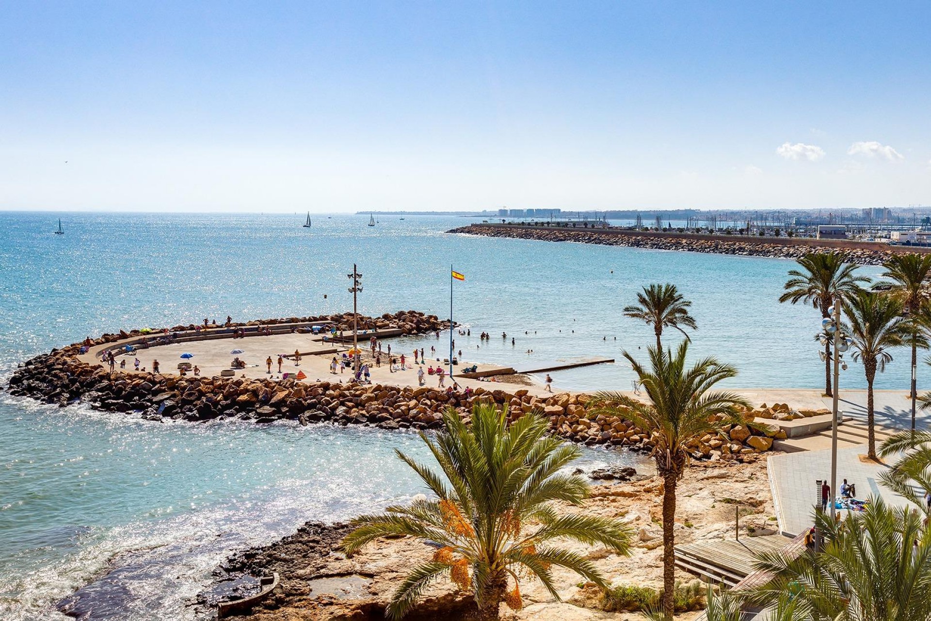 Resale - Apartment / flat -
Torrevieja - Playa del Cura