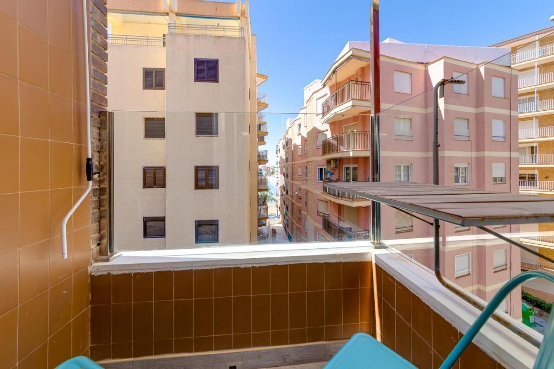 Resale - Apartment / flat -
Torrevieja - Playa del Cura