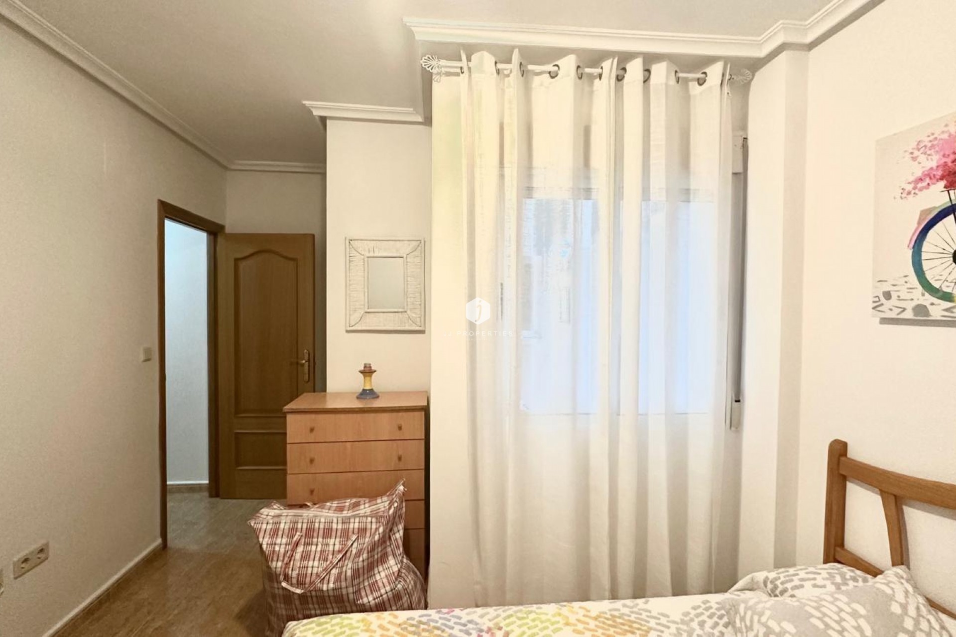 Resale - Apartment / flat -
Torrevieja - Playa del Cura