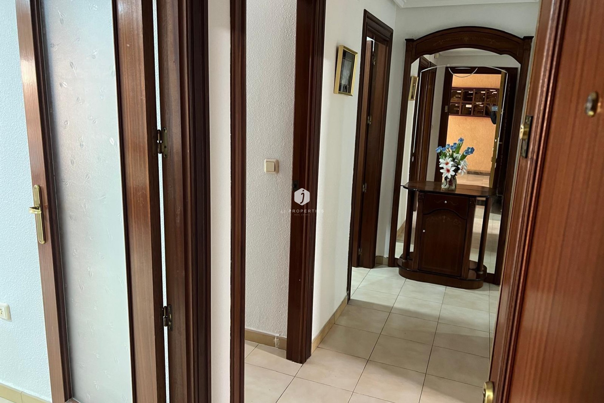 Resale - Apartment / flat -
Torrevieja - Playa del Cura