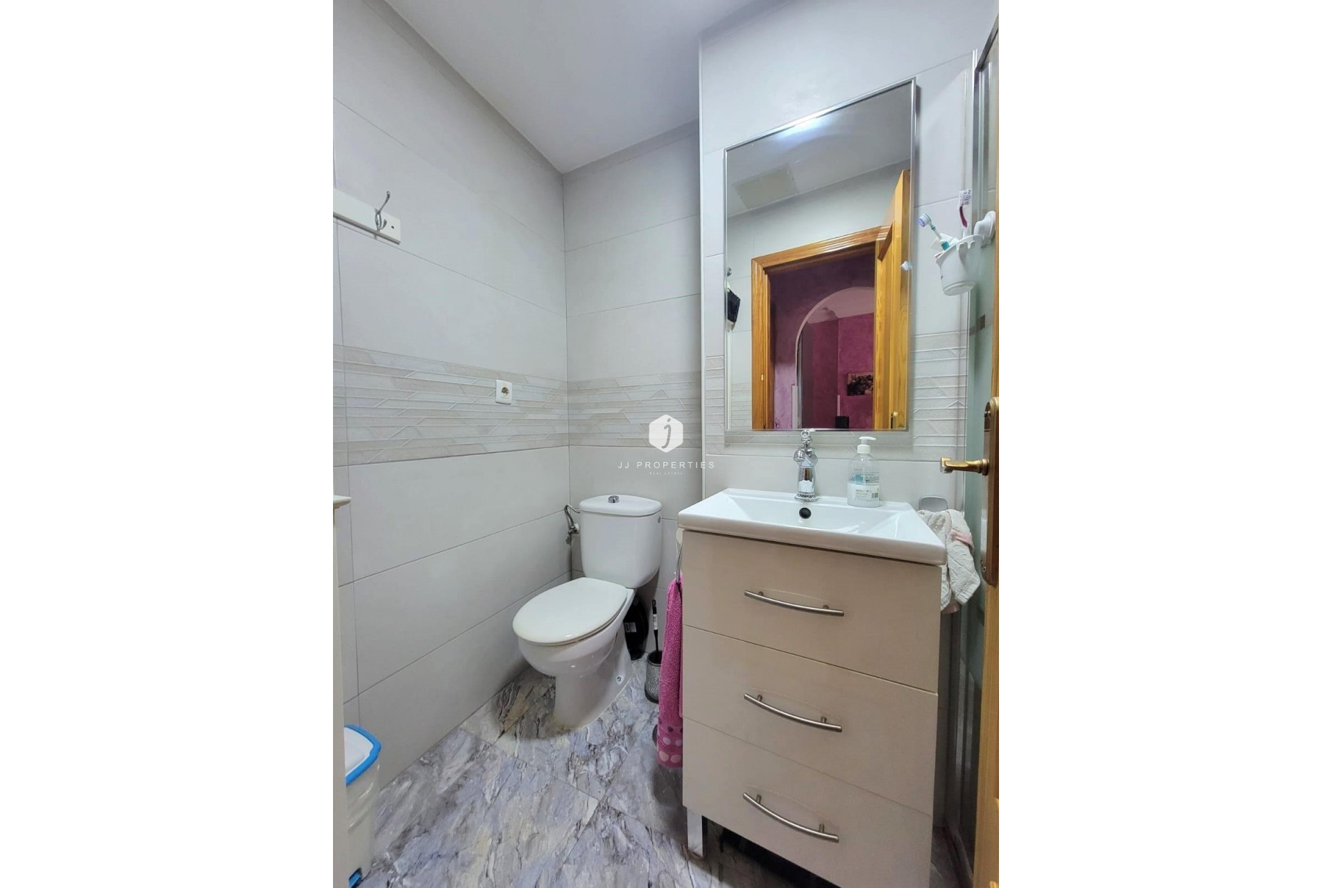 Resale - Apartment / flat -
Torrevieja - Playa del Cura