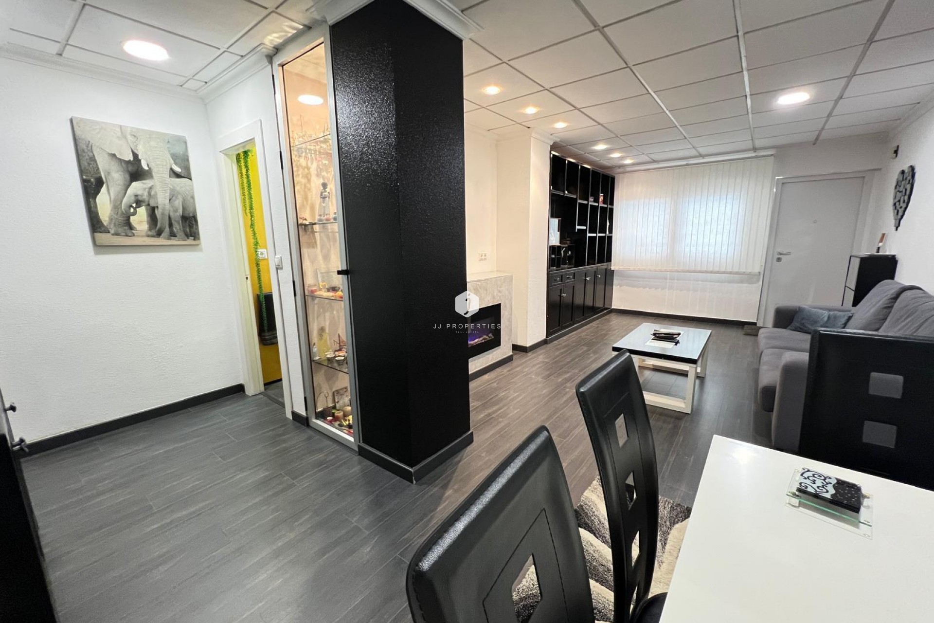 Resale - Apartment / flat -
Torrevieja - Playa del Cura