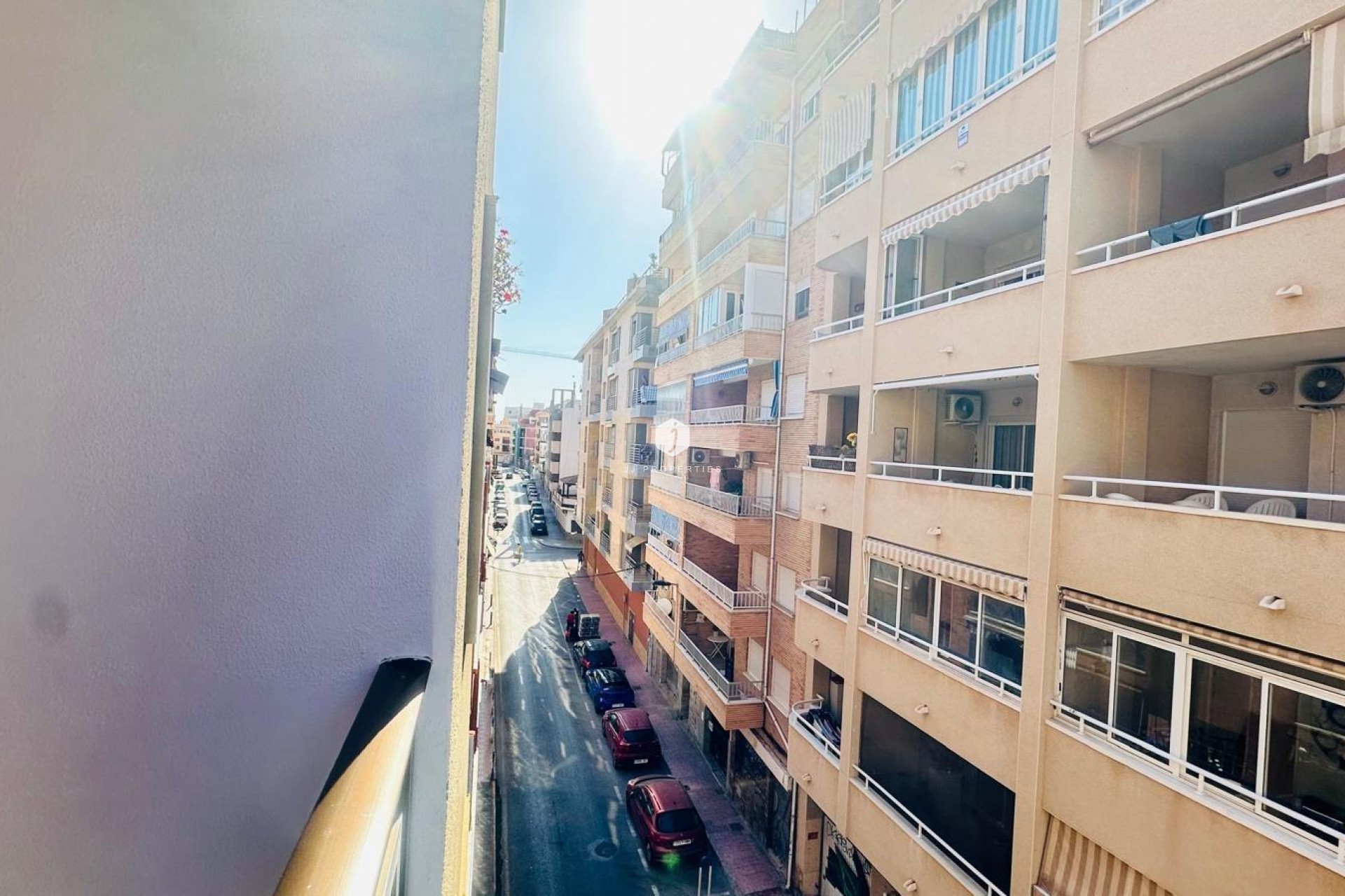 Resale - Apartment / flat -
Torrevieja - Playa del Cura