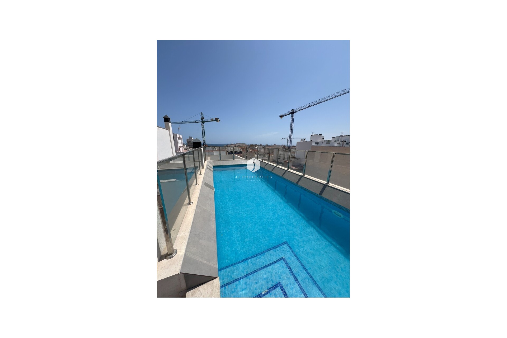 Resale - Apartment / flat -
Torrevieja - Playa del Cura